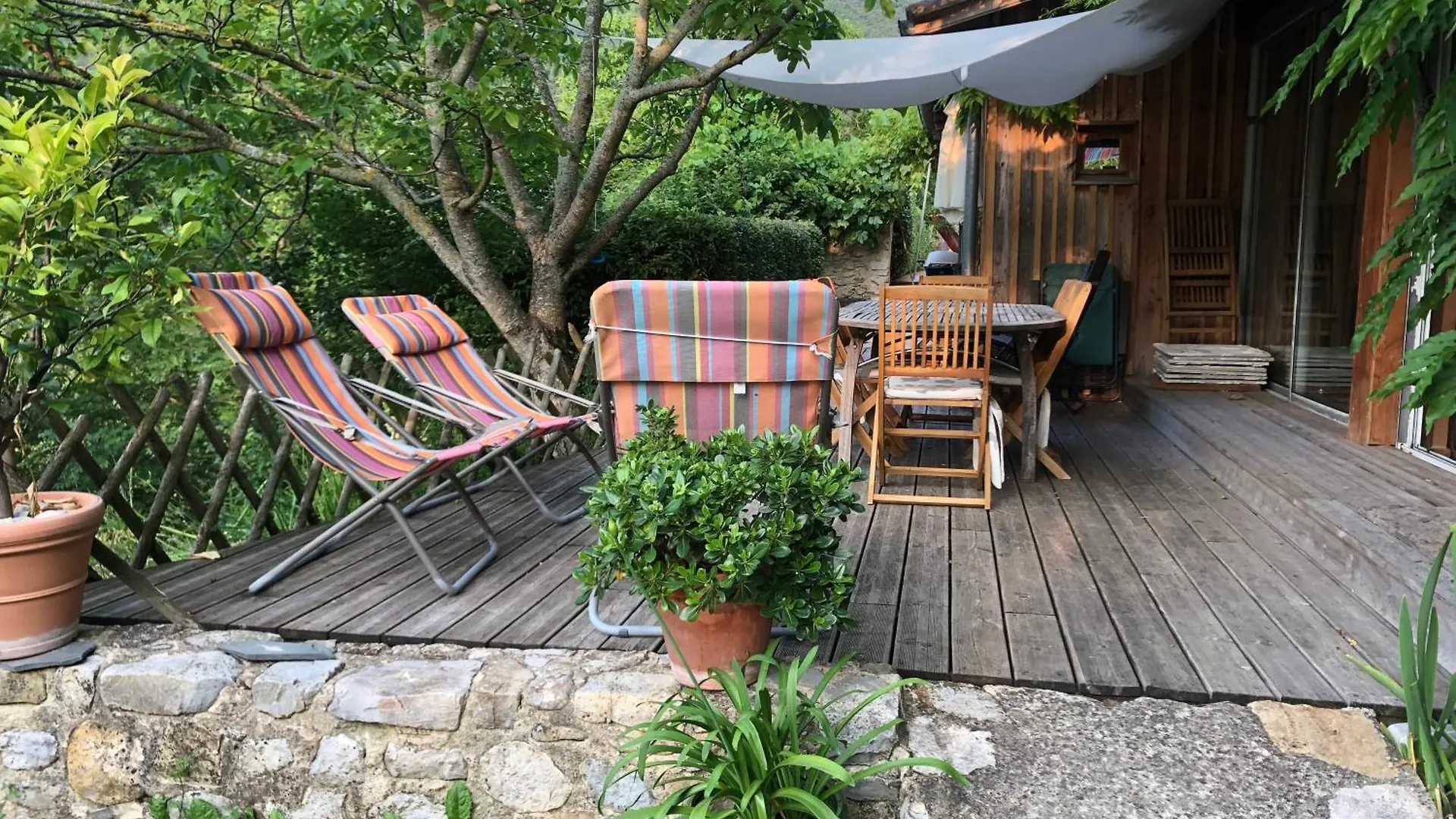 Holiday home Grande Et Confortable Maison Familiale Eygluy-Escoulin